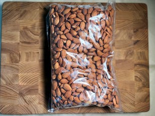 Другие закуски: Миндаль копченый