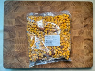 КВАНТОРГ Рубец по-мексикански с соусом чили 150гр/уп: Ореховая смесь ж/с с кукурузой со вкусом 