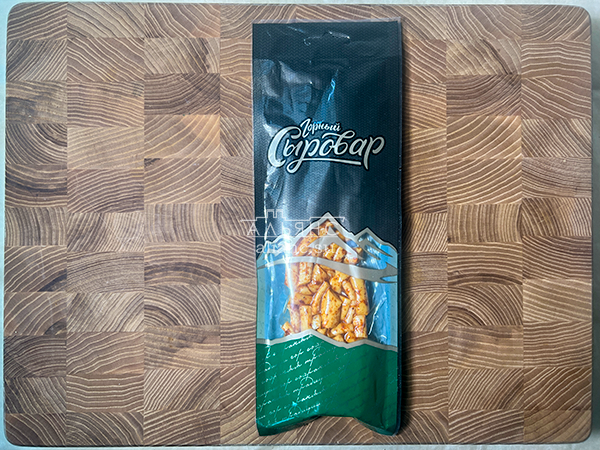 Сыр 60 гр ГОРНЫЙ СЫРОВАР (Бочонок копчёный с аджикой) в Воскресенске